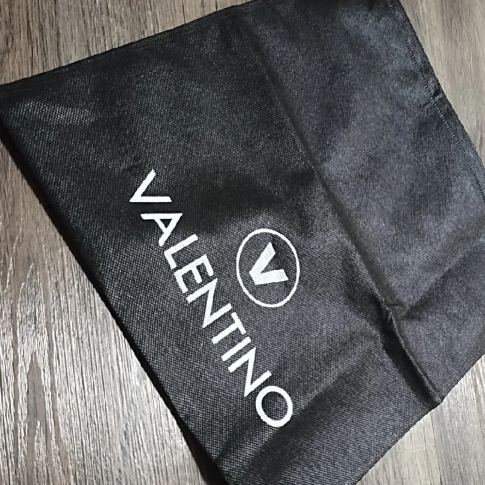 Valentino Black Logo Dust Bag - Picture 3 of 6